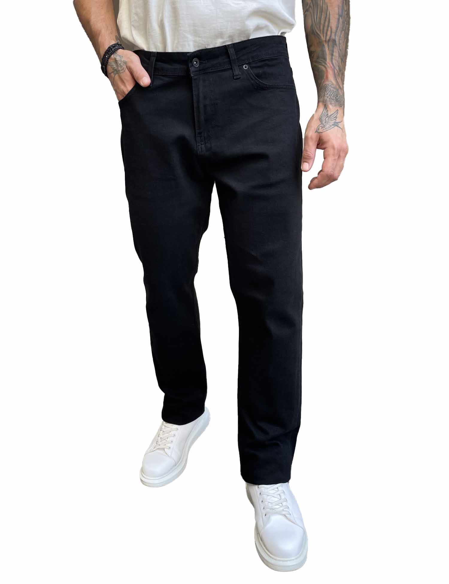 Ανδρικό μαύρο τζιν ελαστικό σε ίσια γραμμή με φερμουάρ LC17764 φωτογραφία